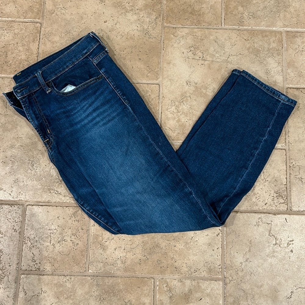 GAP ~ True Skinny Mid Rise Jeans ~ Size 14